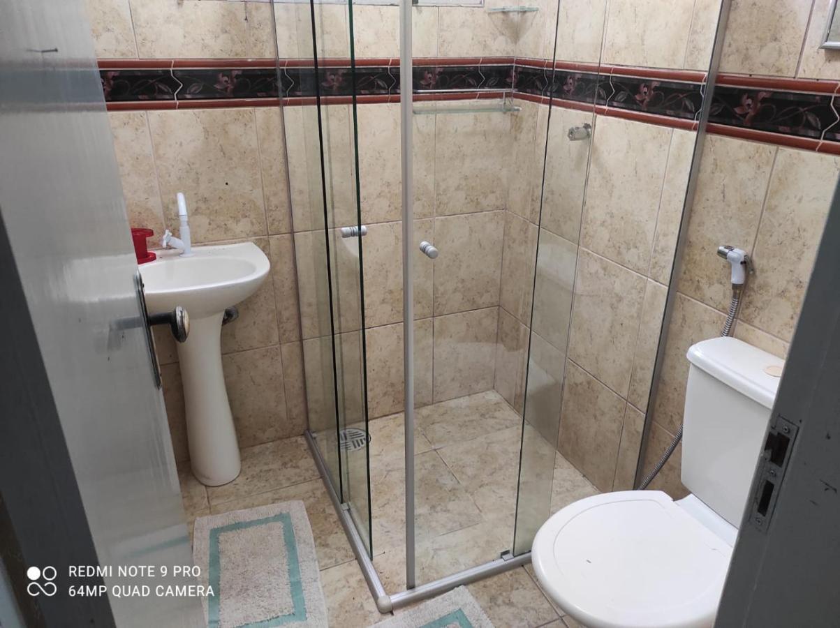 Ferias A Beira-mar Com 2 Quartos Em Apartamento Ubatuba