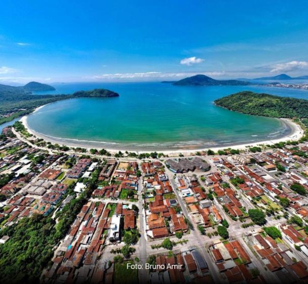 Ferias A Beira-mar Com 2 Quartos Em Apartamento